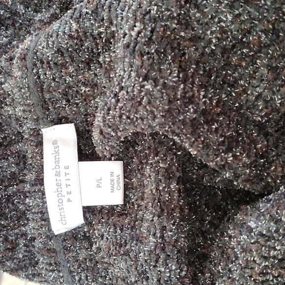 Christopher & Banks Green short sleeve sweater. Size: Large Petite - Picture 7 of 7